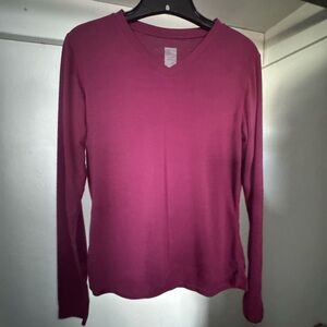 REI Magenta V-Neck Long Sleeve Top